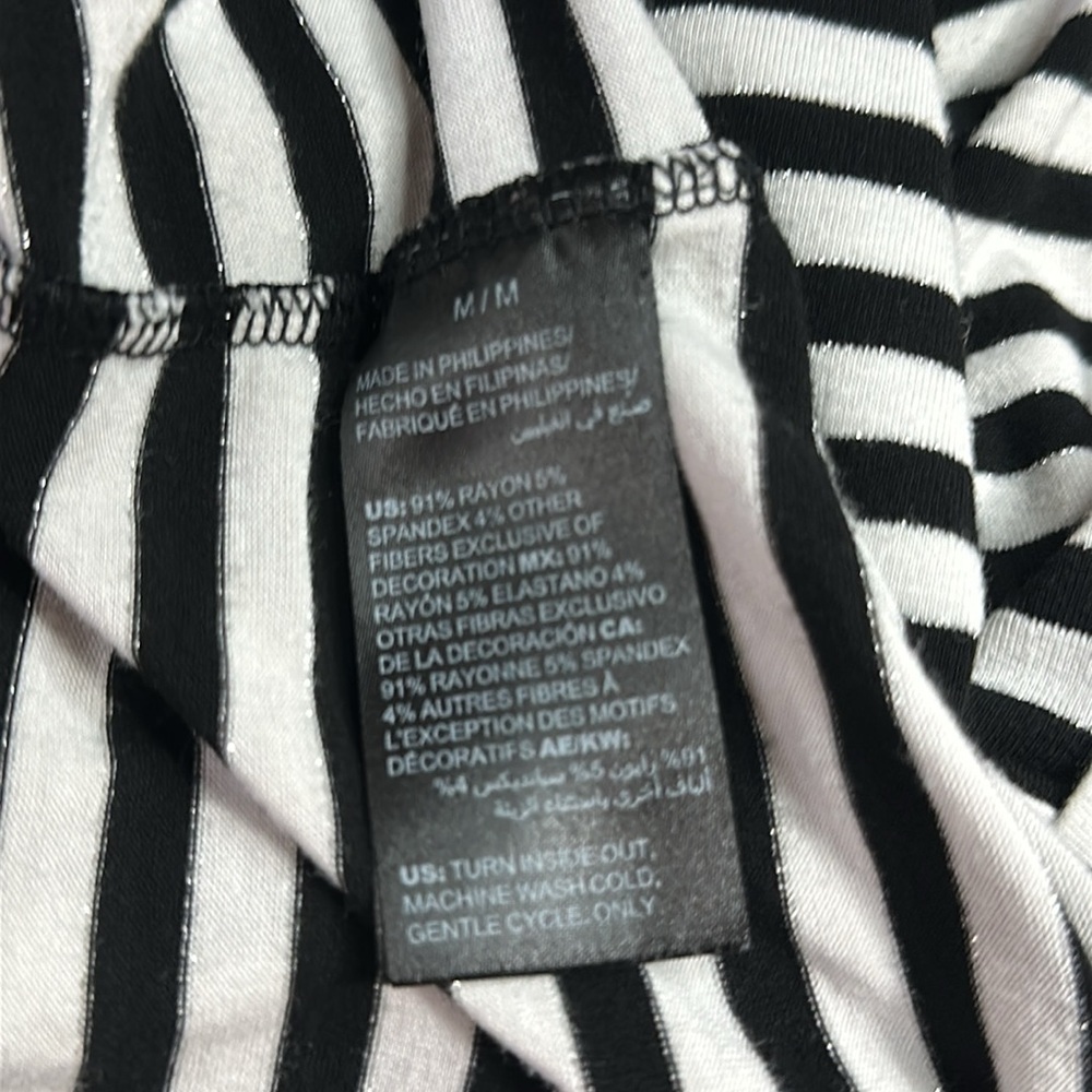 WHBM Black & White Stripe with Silver Thread Short Sleeve T-shirt Size Medium - Picture 6 of 6